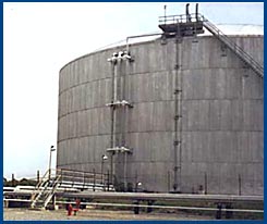Refrigerated propane storage tank